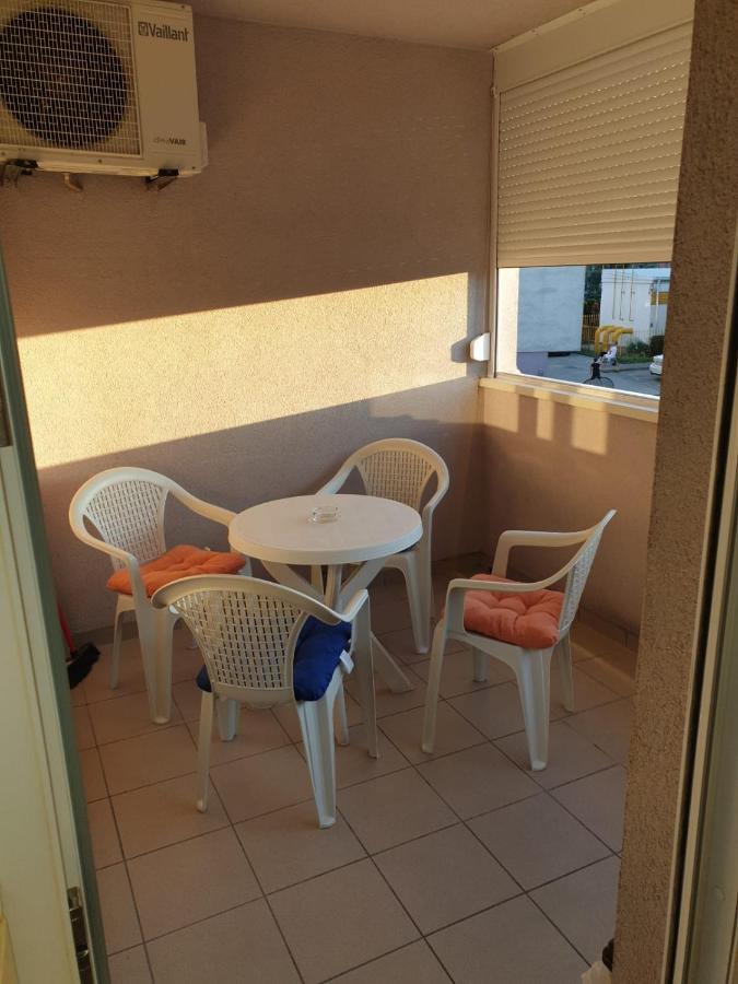 Apartman Dzakula ซาเกร็บ ภายนอก รูปภาพ