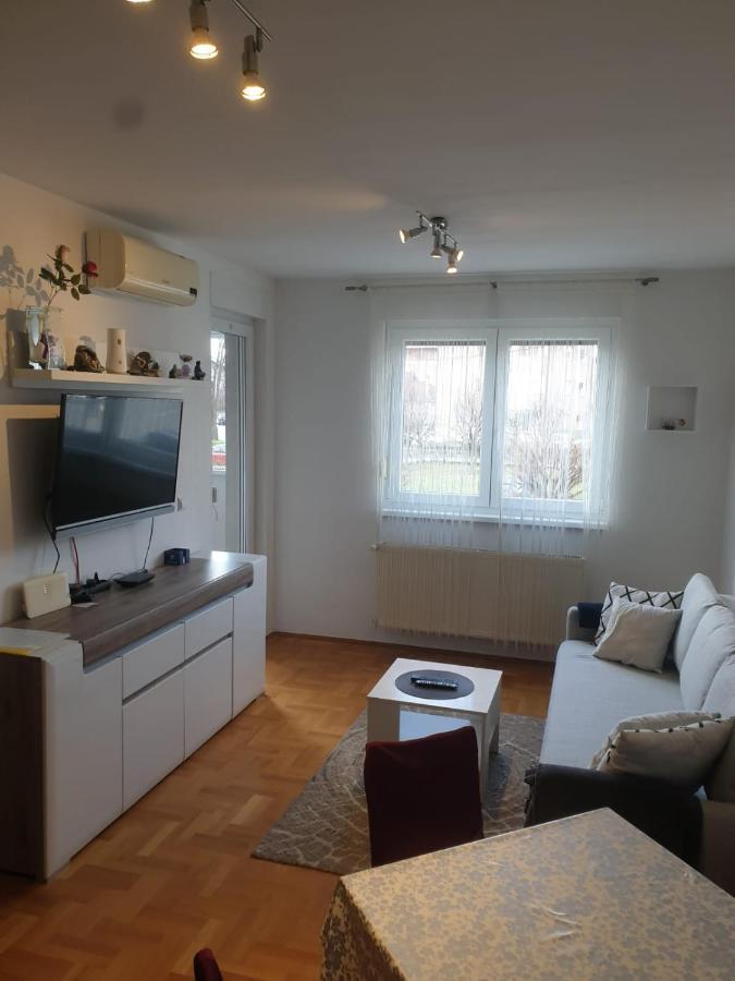Apartman Dzakula ซาเกร็บ ภายนอก รูปภาพ