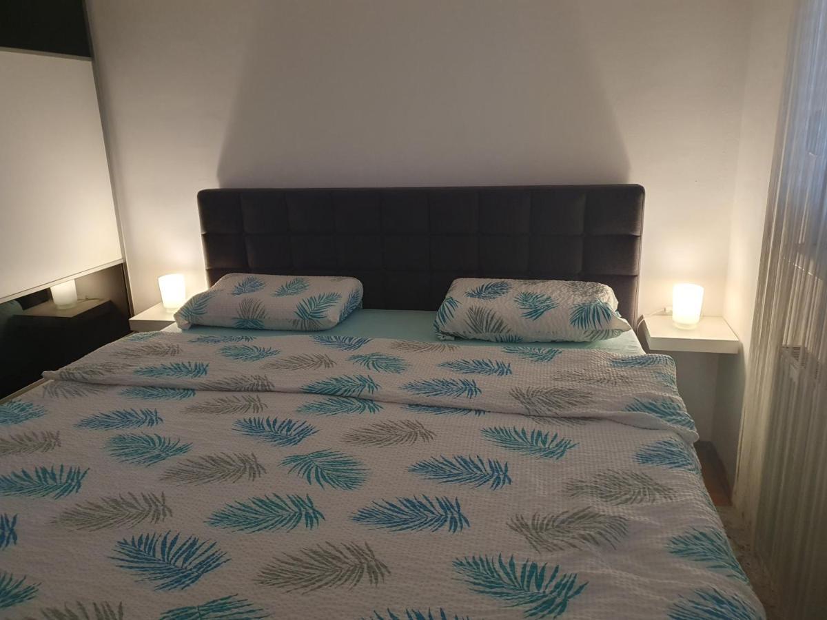 Apartman Dzakula ซาเกร็บ ภายนอก รูปภาพ